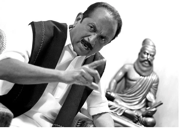 சோனியா சொன்னதைத்தான் நாங்களும் சொல்கிறோம்!