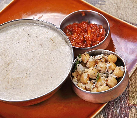 சத்துணவு டிஃபன் டைம்