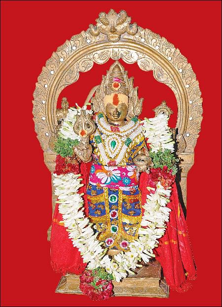 கால பைரவருக்கு மிளகுத் திரி தீபம்!