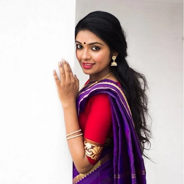 "சீக்கிரமே கல்யாணம்!" - `மேற்குத் தொடர்ச்சி மலை' காயத்ரி