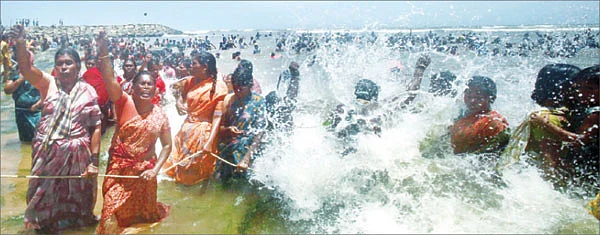 "கருணாநிதி, ஜெயலலிதா அல்ல... வைகோ தான் என் சாய்ஸ்!"