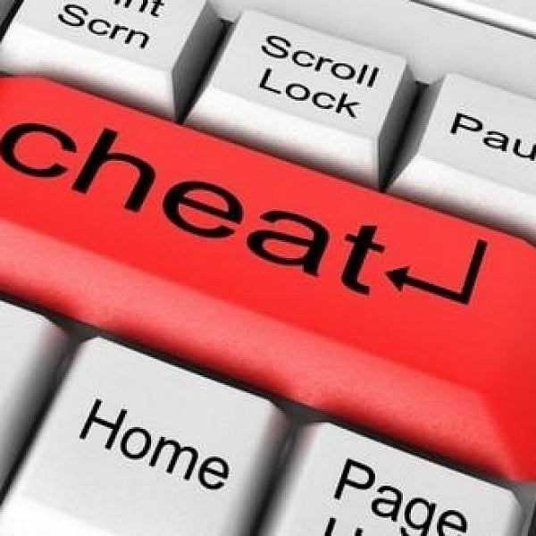 `ஆன்லைனில் வேலை; வீட்டில் இருந்தே பல லட்சம் சம்பாதிக்கலாம்’ - ஆசைக்காட்டி  மோசடி செய்த கும்பல்