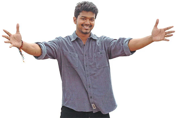 இளைய தளபதிகளுக்குள் புது வம்பு!