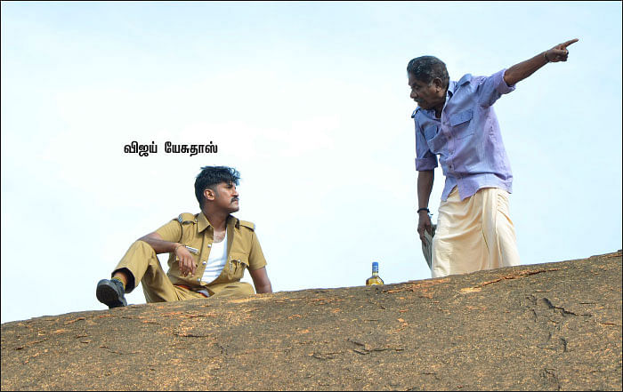 வில்லன் இப்போ ஹீரோ ஆனேன்!