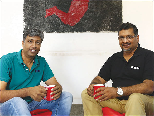 டெக்ஜாம்பவான்கள்! - #LetStartup - பணத்தை மிச்சப்படுத்த கைகொடுக்கும் ஆஹா!