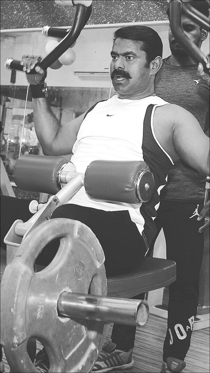 STAR FITNESS: “முதல் குளியல் வியர்வையாக இருக்கட்டும்!” - சீமான் சீக்ரெட்ஸ்