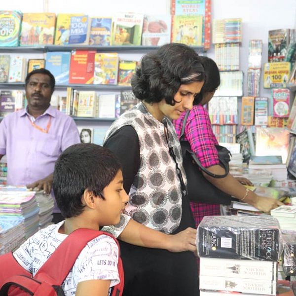 சுட்டீஸ் முதல் பெரியவர்கள் வரை... சென்னை புத்தக திருவிழா ரவுண்ட் அப்... படங்கள்: ராகேஷ் பெ