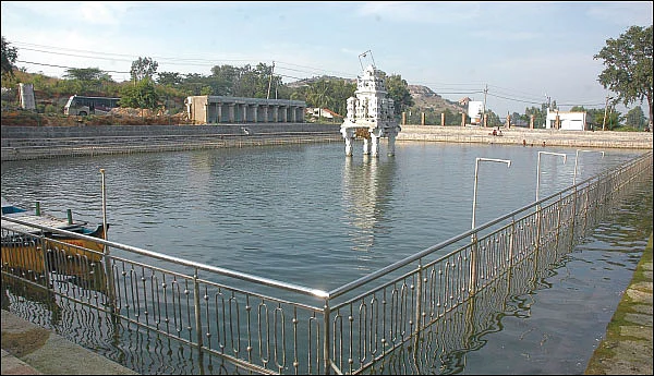 சித்திரம் சிற்பமாகும் அதிசயம்!