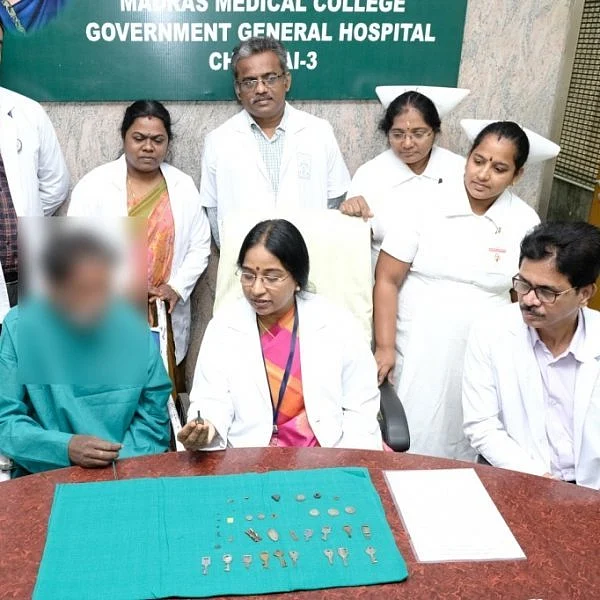 மனநலம் பாதித்தவரின் வயிற்றில் இருந்து நாணயம், சிம்கார்டு உள்ளிட்ட 40 பொருள்கள் அகற்றம்!