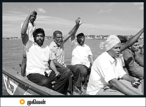 “நாங்கள் சமூகத்தை நேசிப்பவர்கள்!”