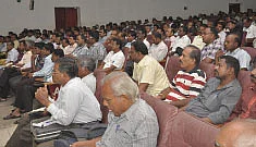 திரண்டுவந்த டிரேடர்கள்!