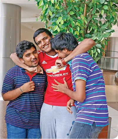 ஜென் Z - ``பாசத்துக்கு முன்னாடிதான் நான் சாந்தி, பகைக்கு முன்னால நான் விஜயசாந்தி!”