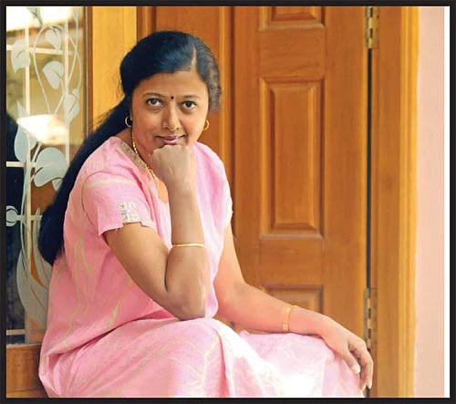 ''நானும் விகடனும்''