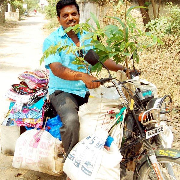 தெய்வத்தான் ஆகாதெனினும் - ஒதுங்க நிழல் வேணும், அதுக்கு மரம் வேணும்!