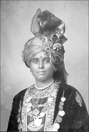 நான் என்ன செய்கிறேன்?