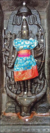 கங்கைக்குப் புனிதம் தந்த தீர்த்தம்!