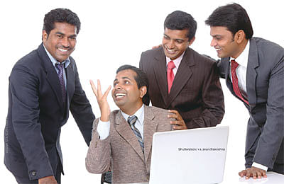 நாணயம் ஜாப்: கூடிச் செய்தால் கோடி நன்மை!