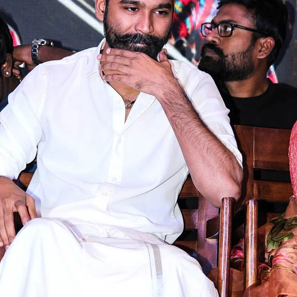 மாரி 2 படவிழாவில் தனுஷ் ரியாக்ஷன்ஸ்.... படங்கள்: வள்ளிசௌத்திரி ஆ