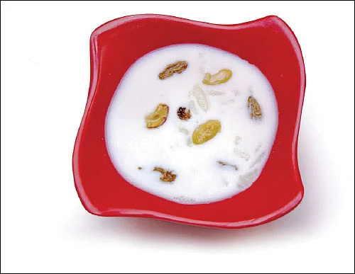 சித்திரை... அவல் பிரசாதம்!