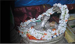 சந்தான வரம் தரும் ஆலிலைக் கிருஷ்ணர்!