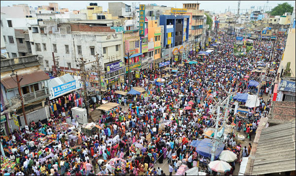 அங்காடித்தெரு - 3 - மதுரையின் பெருமை சொல்லும் மாசி வீதி!