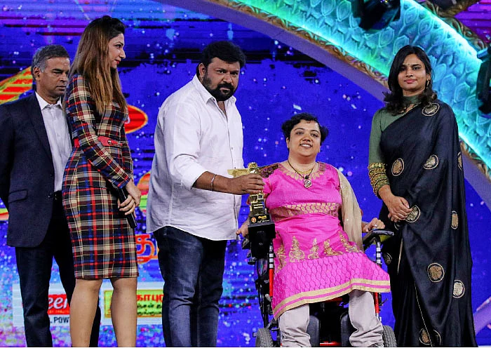ஓவியாவை ஏன் எல்லோருக்கும் பிடிக்குது?