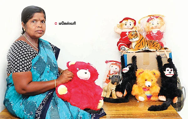 அவள் விகடன் வழங்கும் ‘வழிகாட்டும் ஒலி’!