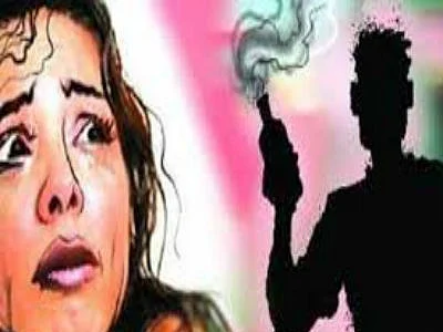 அஸ்ஸாம்: திருமணத்துக்கு மறுத்த பெண் மீது ஆசிட் வீச்சு! - ஏற்கெனவே திருமணமானவரின் வெறிச்செயல்