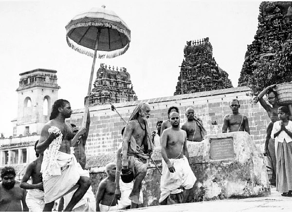 கயிலை... காலடி... காஞ்சி! - 9