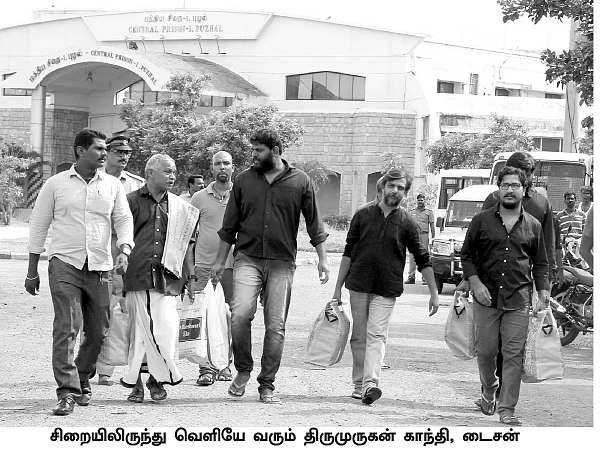 “நெருக்கடி தருவது அவர்களின் வேலை... உடைத்தெறிவது எங்களின் வேலை”