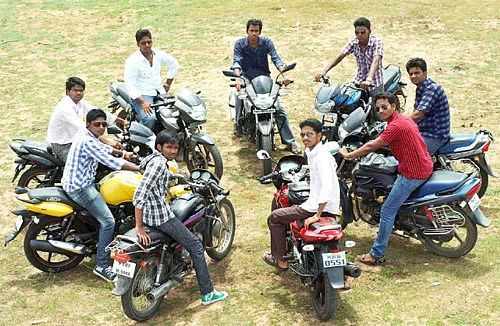 இது வேறு XXX பைக் கிளப்