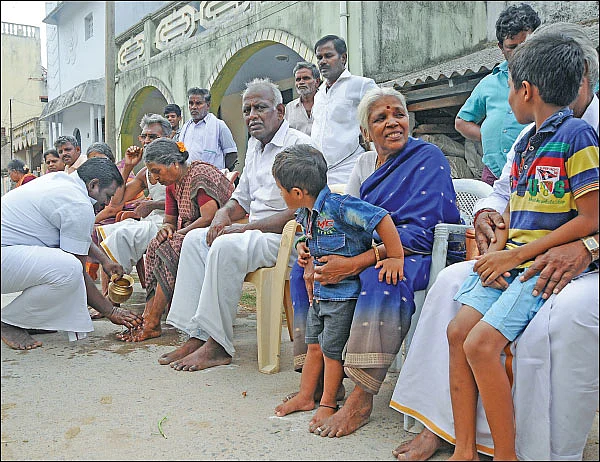 ‘முதல் ஞாயிறு... இறைவனுக்காக!’