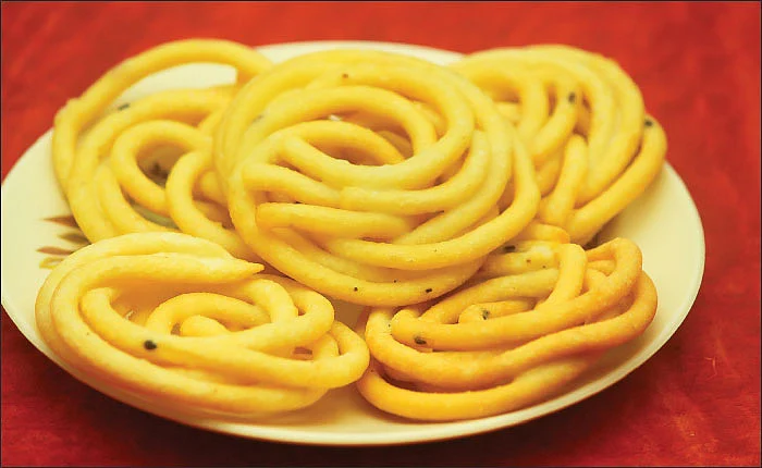 ஒரே பொருள் பல பலகாரங்கள்