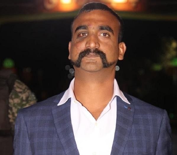 `உங்களின் தைரியம் கண்டு நாடு பெருமைகொள்கிறது’ - அபிநந்தனுக்கு தலைவர்கள் பாராட்டு