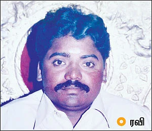 “புலிகளின் துரோகிகள் சீமானின் பாதுகாவலர்கள்!”