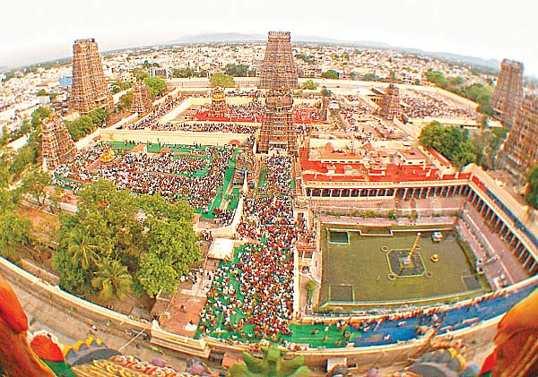 பாசம் வைக்க... நேசம் வைக்க... வாழ வைக்க... - மதுரை