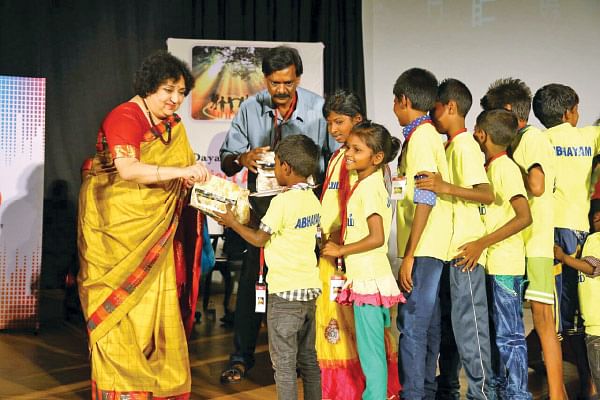 “ரஜினி தாத்தாதான் பெஸ்ட்!”