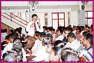 வாசகர் சந்திப்பு: கிருஷ்ணகிரியில் கொட்டிய டிப்ஸ்!