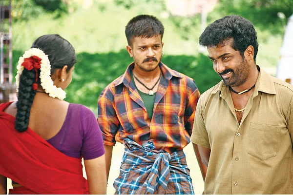 “அண்ணன் பெயரைக் கெடுத்துடக் கூடாது!”