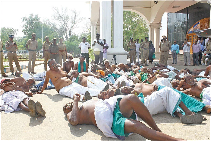 நவம்பர் 20-ம் தேதி, நாடாளுமன்றம் நடுங்கும்! - அய்யாக்கண்ணு ஆவேசம்!