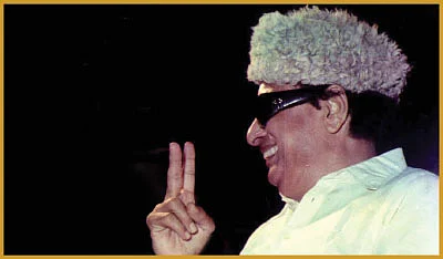 எம்.ஜி.ஆர். வீட்டில் எதிரிகள்!