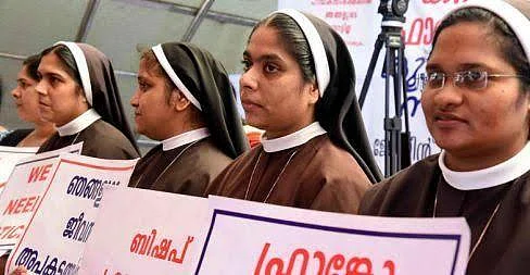 பாலியல் புகாரில் சிக்கிய பிஷப்புக்கு எதிராகப் போராடிய கன்னியாஸ்திரிகள் இடமாற்றம்!