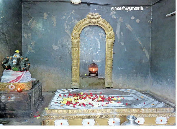 கிணற்றுக்கு அபிஷேகம்... சித்தர் நிகழ்த்தும் அற்புதம்!
