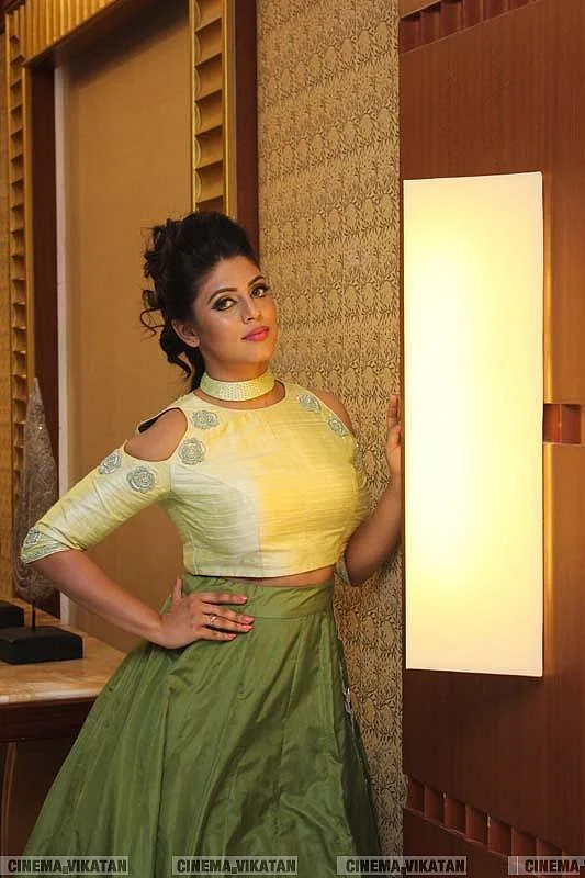 `இனி குத்துப்பாட்டுக்கு நோ; மனசுல பதியுற கேரக்டருக்கு யெஸ்!’’ - நடிகை இனியா