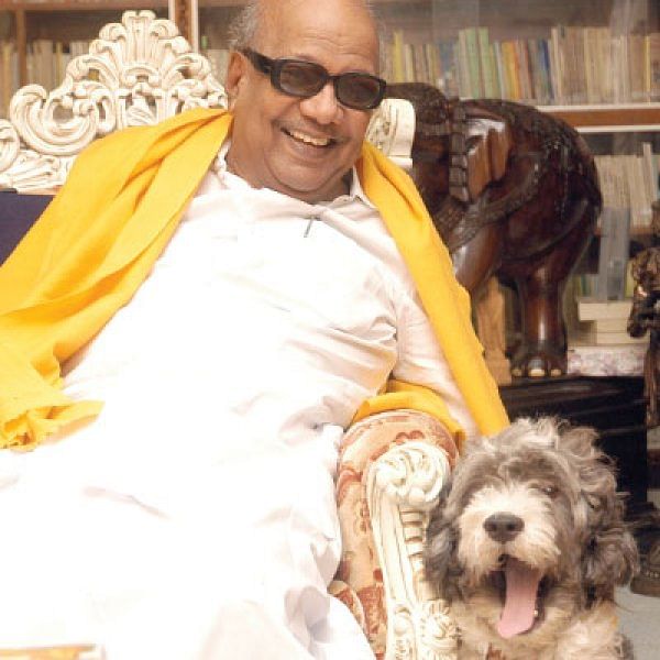 முத்தமிழறிஞர் தந்த மூன்று முத்தங்கள்! - நெகிழும் லியோனி