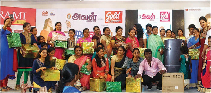 கோவை ஜாலி டே.... தில்லு ப்ளஸ் லொள்ளு!