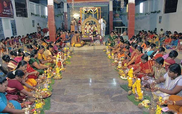 ‘புத்தாண்டை வரவேற்கிற பூஜை!’