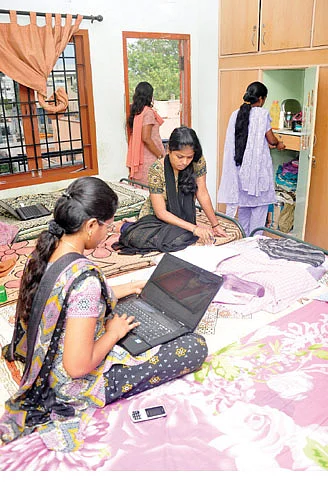 விடுதிக்கு விடுதி வாசப்படி