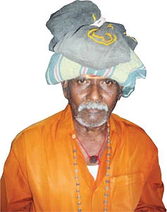 'என் மகனை பேச வைத்த ஐயப்பன்!' - மனம் உருகும் அண்ணாமலை குருசாமி