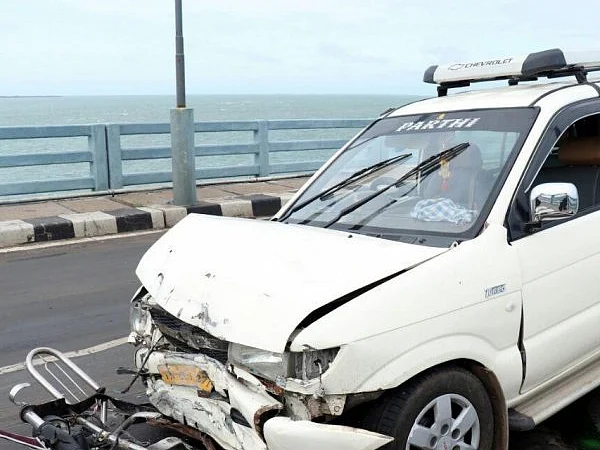 மோட்டார் வாகன காப்பீடு; நீதிமன்றத்தின் தீர்ப்பும் நடைமுறை சிக்கலும்!